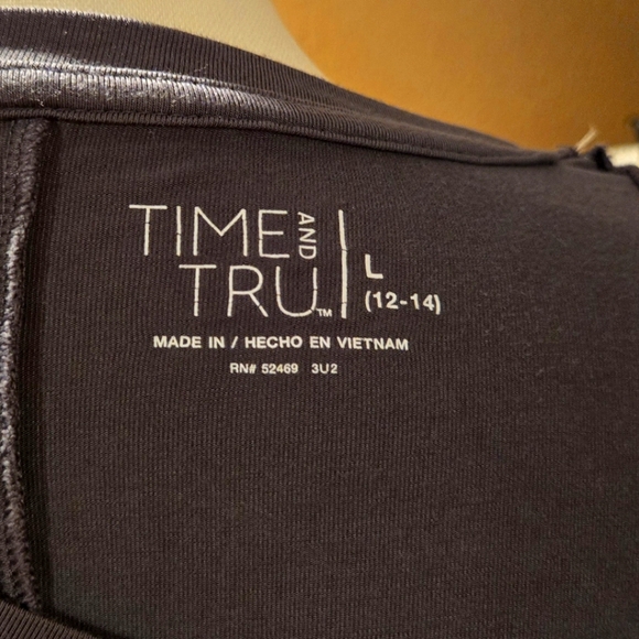 TWO - Time and Tru sleeveless blouse, one black and one grey, size large - Picture 6 of 6